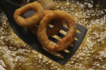 Anelli di calamaro fritti