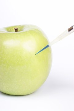 Genetically modifying an apple
