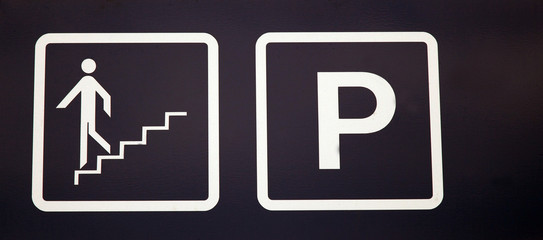 sign to the parking place