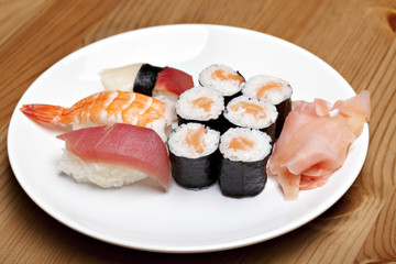 Sushi set