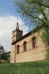 Dorfkirche Petzow & Baum, schräg