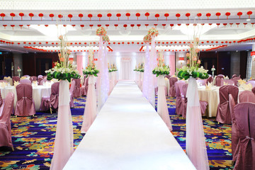 Fototapeta na wymiar an image of Table setting at a luxury wedding reception