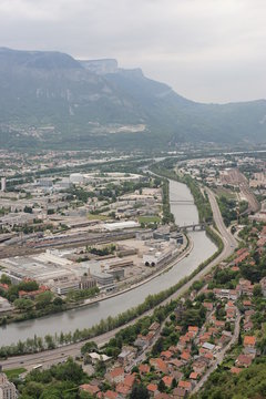 grenoble cot&eacute; CEA