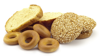 dried bagels and carrots