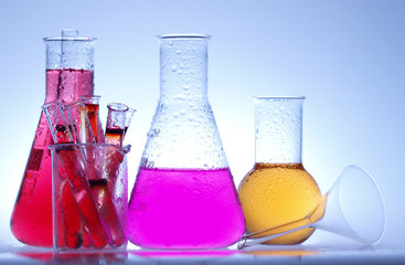 Chemical glassware