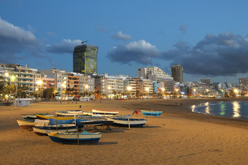 Beach in Las Palmas de Gran Canaria, Spain - obrazy, fototapety, plakaty