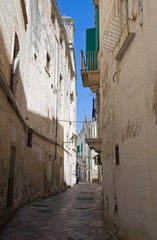 Alley in Monopoli Oldtown. Apulia.