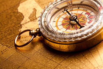 Fototapeta na wymiar Stare Kompas