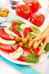 caprese salad with grissini