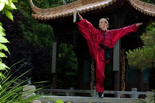 Tai chi girl