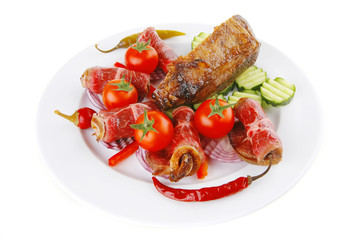 beef rolls and chunk on white