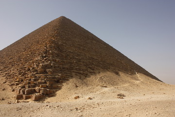 Fototapeta na wymiar Pirámide Roja de Dashur