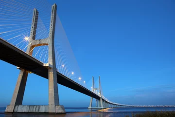 Foto auf Acrylglas Ponte Vasco da Gama Vasco-da-Gama-Brücke in Lissabon (Portugal)