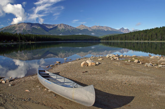 Lake patricia in Jasper national park.