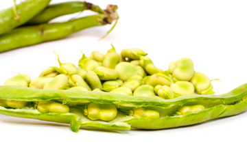 fèves fraîches