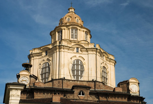 Torino, chiesa di San Lorenzo