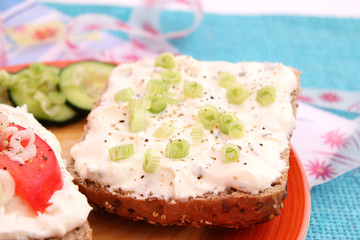 mehrkornbrot mit quark