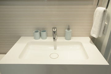 Modern sink