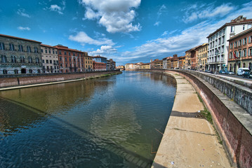 Lungarni, Pisa