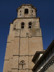 Fototapeta na wymiar Torre barroca de la colegiata de Toro (Zamora)