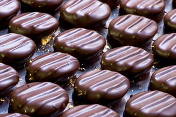 Chocolat, palets d'or