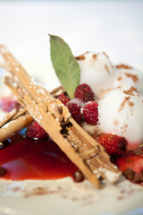 Raspberry and cinnamon dessert