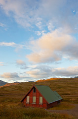 Fototapeta na wymiar Beautiful cottage in the east of Iceland