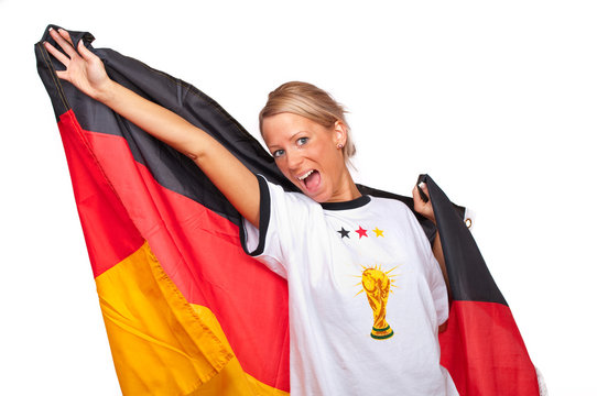 weiblicher Fußballfan mit Deutschlandfahne