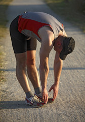 man warm up before run