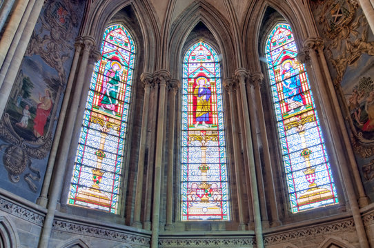 vitraux - cath&eacute;drale de Bayeux