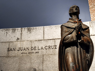 escultura san juan de la cruz