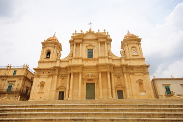 Obraz premium verso la chiesa