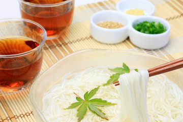 Japanese thin noodles