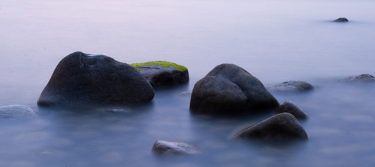 Steine in der Brandung