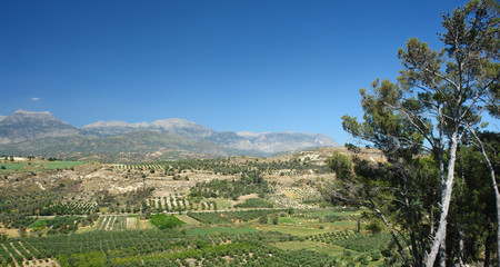 vallée et mont Ida en Crète