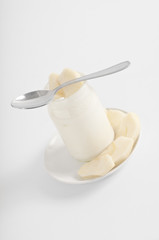 yogurt magro bianco