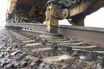lay a rail