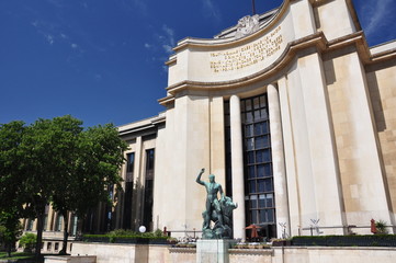 Palais de Chaillot, Paris © Henry Czauderna