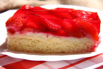 Ein Stück Erdbeertorte