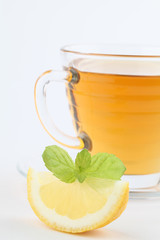 Mint tea with lemon
