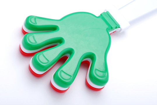 mano tricolore uno