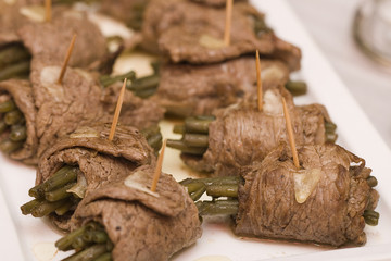 Involtini mit grünen Bohnen