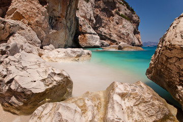 Badebucht auf Sardinien