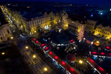 Fototapeta na wymiar Old Town Square w czasie świąt, Praga, Republika Czeska