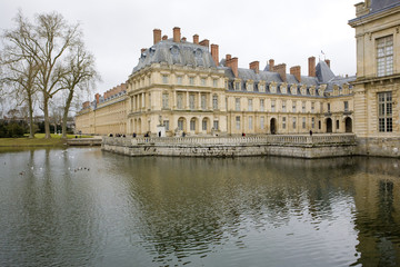 Fototapeta na wymiar Palace Fontainebleau, Île-de-France, France