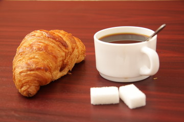café croissant