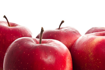 red apples