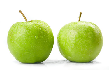 apples on the white background