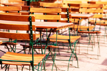 empty tables outdoors 04