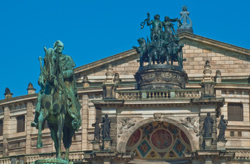 Dresden Denmal an der Semperoper